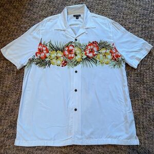 George Men’s Large (42-44) Hawaiian Floral Print, Short-Sleeve Button Front Polo
